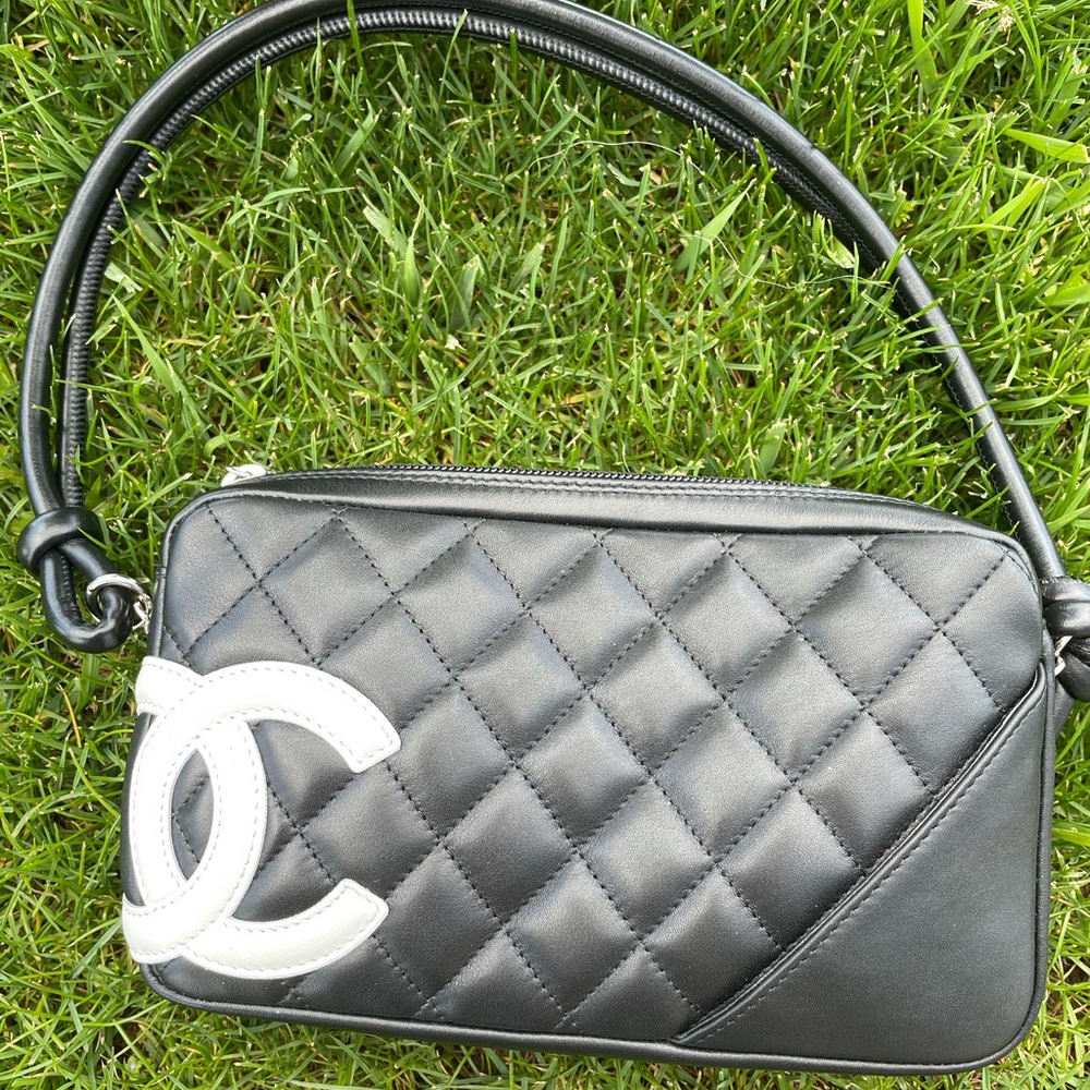 CHANEL Handbag